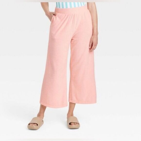 Small A New Day Cropped Pants - Picture 1 of 8